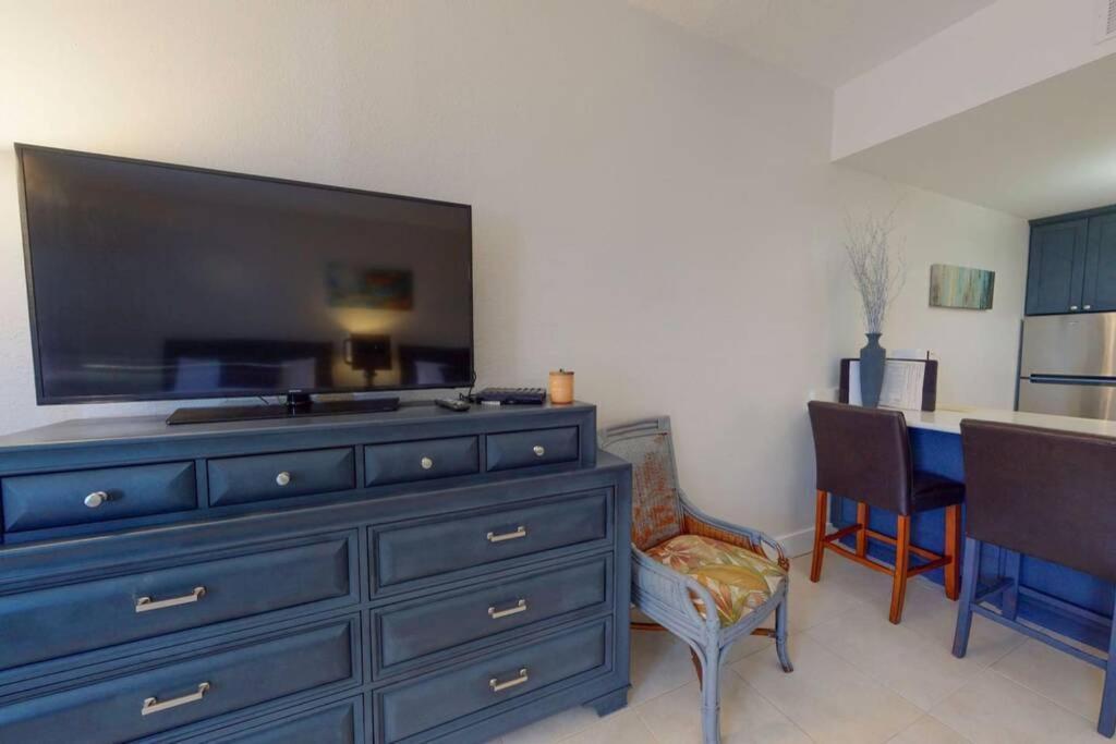 Sea Breeze, Studio 510, Beach Steps Away!+Pool+Wifi Ruskin Exterior foto